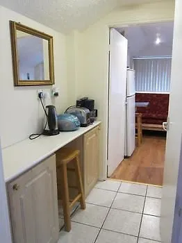 Harman Suites 1 & 2 Leeds  0*, Leeds (West Yorkshire) United Kingdom